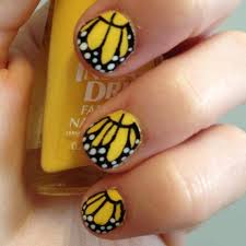 Unhas Decoradas amarelas